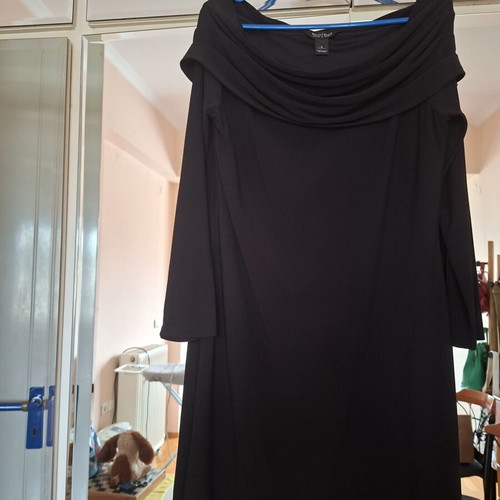 White House Black Market dress like new, size Large, black