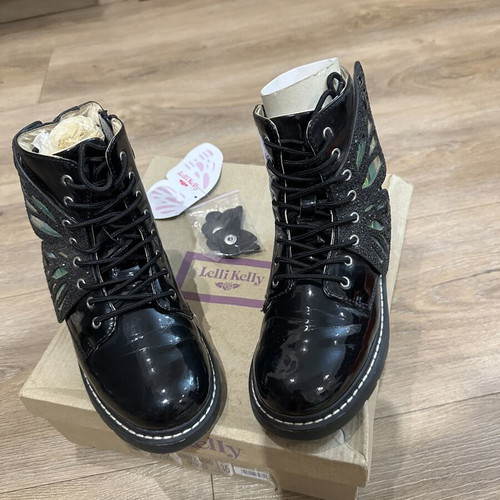 Lelli Kelly kids boots size 35 with butterfly clips, black leather