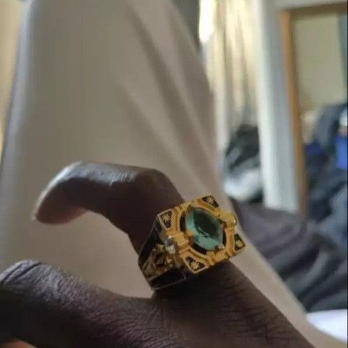 Royal ring new with large aquamarine sapphire, size 6