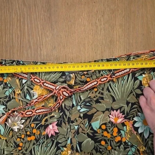 Maison Scotch Jungle Print Shorts New with Braided Belt W29