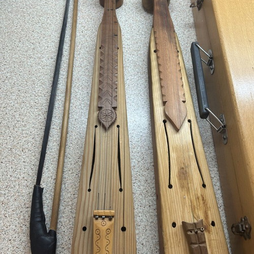 Pontian lyres used, set of 2 with bow and case