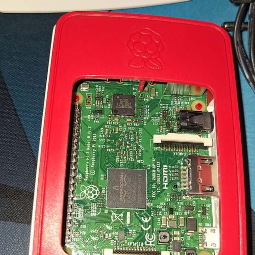 Raspberry Pi 3 B with Alfa AWUS036NHA external Wi-Fi antenna like new