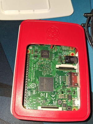 Raspberry Pi 3 B με εξωτερική κεραία Wi-Fi Alfa AWUS036NHA σαν καινούργιο