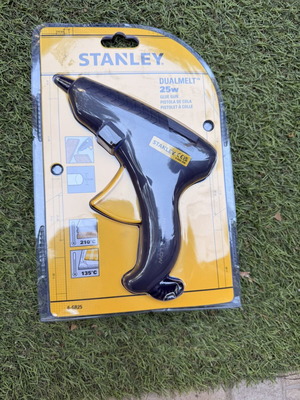 Πιστόλι θερμής σιλικόνης Stanley DualMelt 25W καινούριο