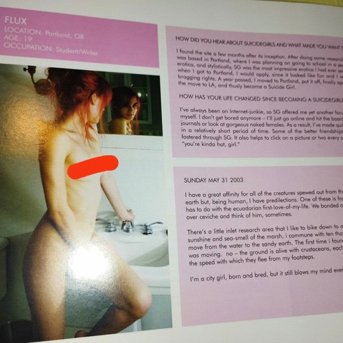 SuicideGirls book like new, English, photography and art