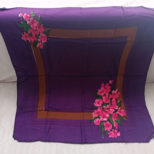 Headscarf used, size 67/65 cm