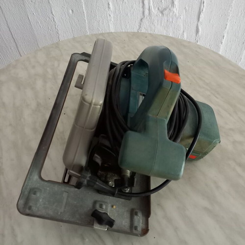 Bosch 1200W wood circular saw used