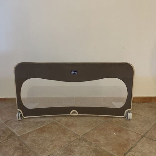 Chicco folding bed guard 135 cm, grey and brown fabric