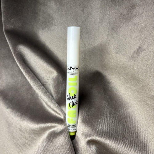 Nyx Fat Oil Slick Click Holo Dayz lip balm