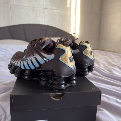 Nike Shox TL sneakers size 42 like new