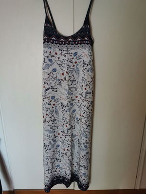 Floral Maxi Dress Helmi size S like new