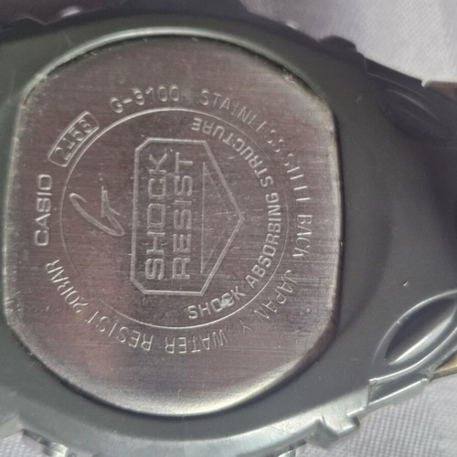 Casio G-Shock G-3100 watch used with metal bracelet