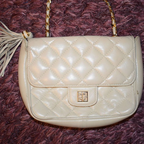 Givenchy leather shoulder bag used, beige