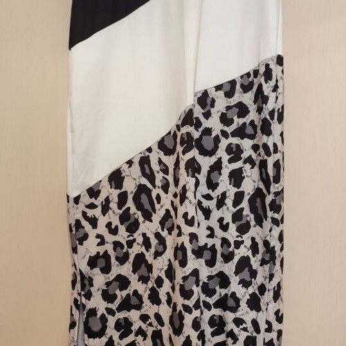 Maxi dress new Shein white black with leopard slit