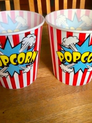 Large plastic snack buckets set, like new, pack of 2, 2800ml