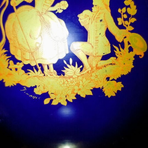 Limoges porcelain vase like new, dark purple with gold details