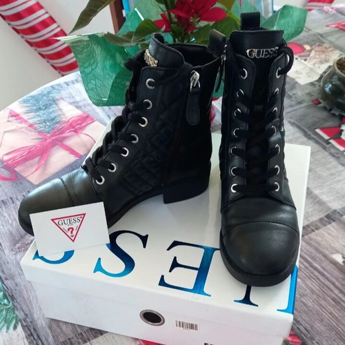 Guess black quilted ankle boots size 36 like new