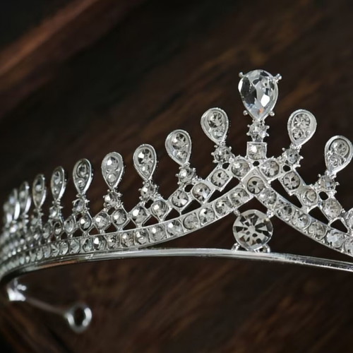 Bridal tiara with crystal silver rhinestones unused