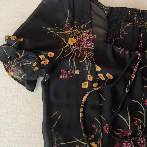 Crop Top summer floral pattern RIHOAS like new
