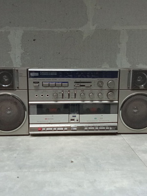 For sale COLLECTIBLE RARE BOOMBOX AIWA CA W 10 from the 1980s