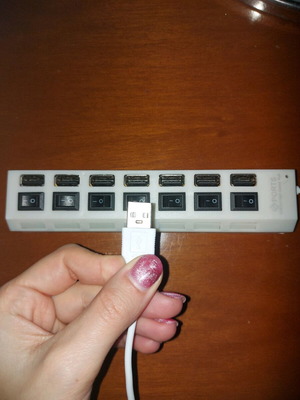 Power strip with 7 USB charging ports and on/off switches, new