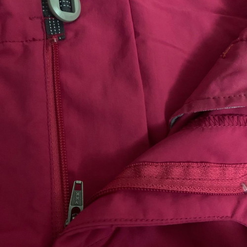 Patagonia womens trouser like new, size 6 (XS), fuchsia