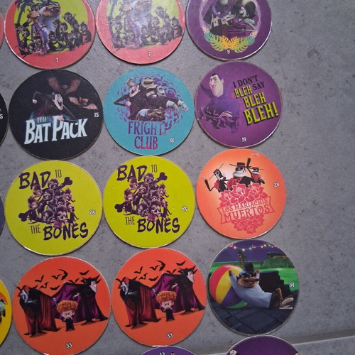Chipicao Hotel Transylvania 2018 collectible caps set of 86, like new