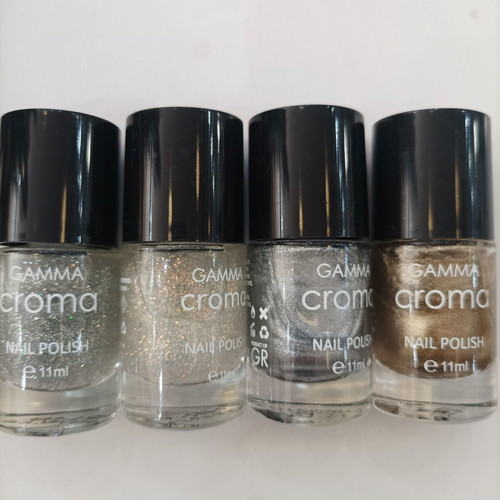 Σετ 4 βερνίκια νυχιών Gamma Croma, 2 με στρας, 2 πέρλες