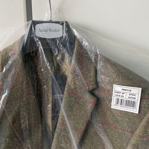 Samuel Windsor luxury men's blazer 100% wool new, green color