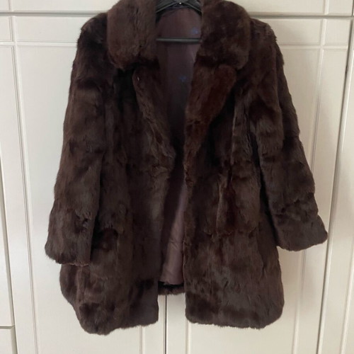 Women’s mink fur used, dark brown 3/4 sleeve