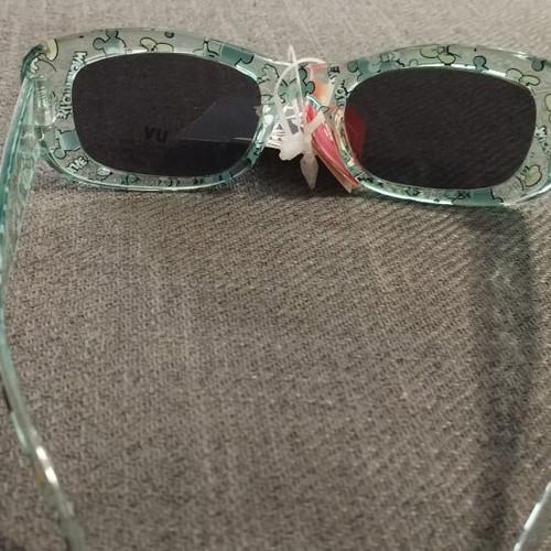 Disney Mickey Mouse Kids Sunglasses new with tag
