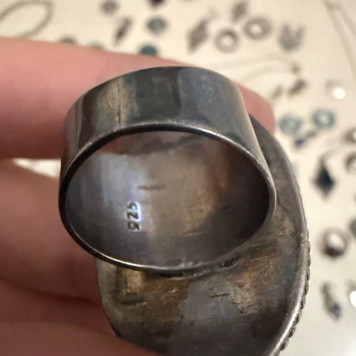 Silver jewelry used with 925 stamp weighing 267 g