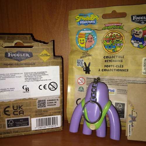 FUGGLER Suspicious Fox Black and Sasquoosh Blue collectible figures new