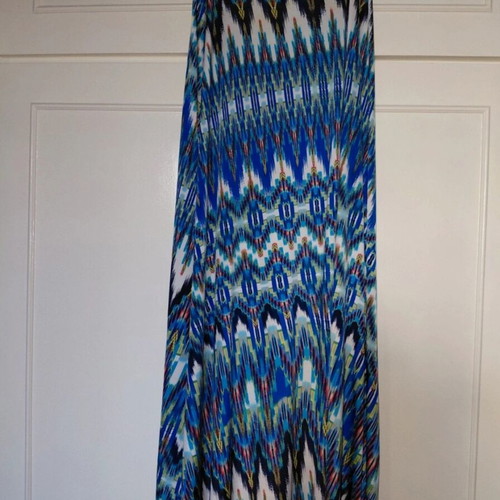Boho summer skirt like new, blue multicolor print
