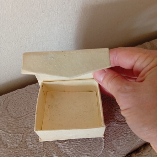 Jewelry box used, paper and hard material