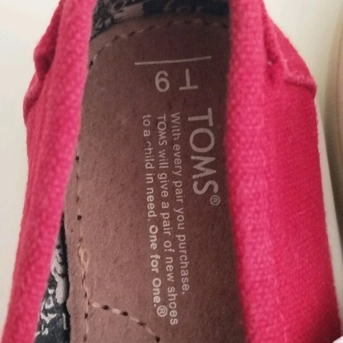 Toms espadrilles size 26 like new, red casual shoes for kids