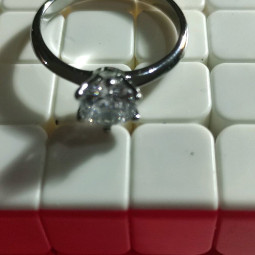 Women's ring new, two-carat cubic zirconia, silver plated