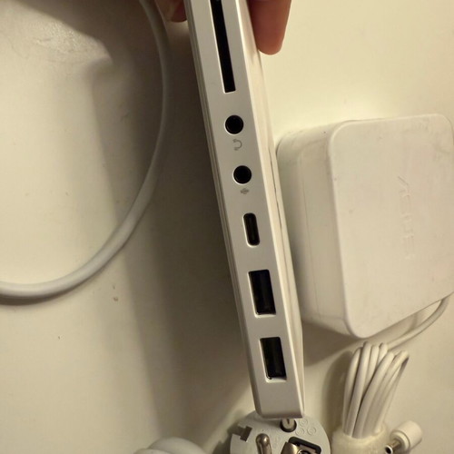 Asus docking station like new