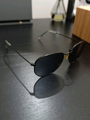 Sunglasses like new