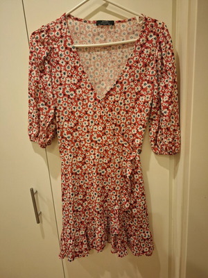 Bershka summer dress like new, white multicolor, size L