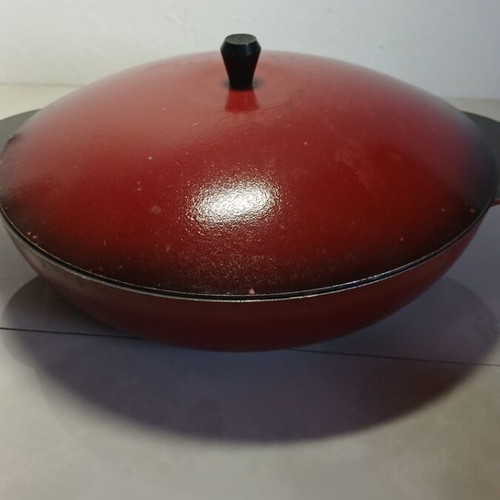 Frying pan with lid vintage used, diameter 34 cm depth 8 cm