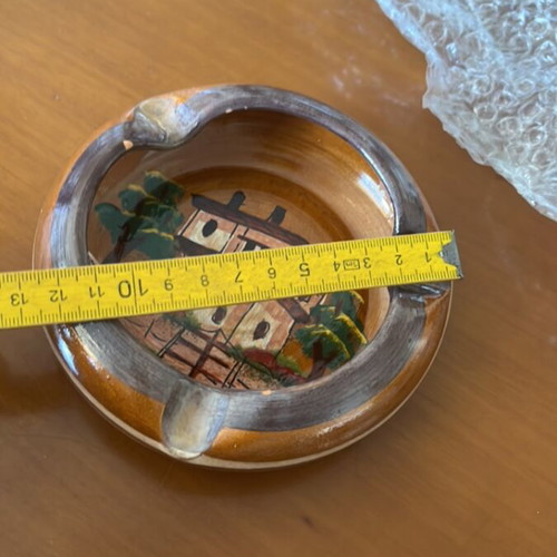 Souvenir ashtray with old Greek mansion design, new