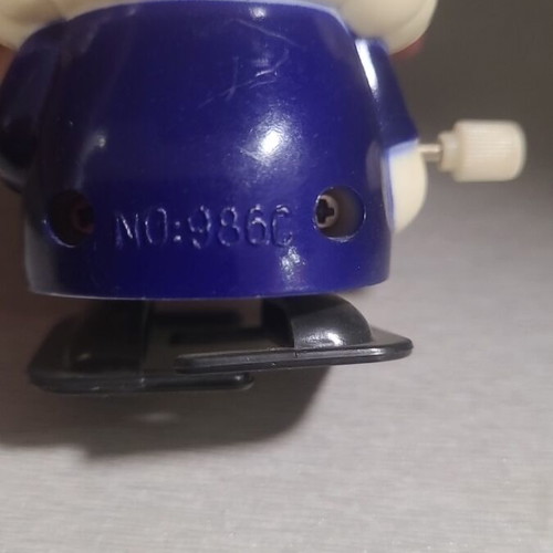 Vintage wind-up dog like new
