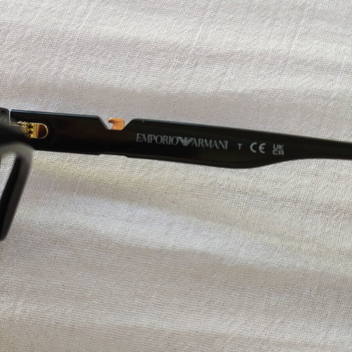 Emporio Armani EA 4259U sunglasses like new, black cat-eye