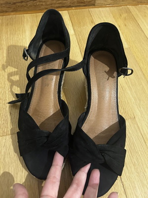 Black Suede Platform Sandals Size 38 Like New