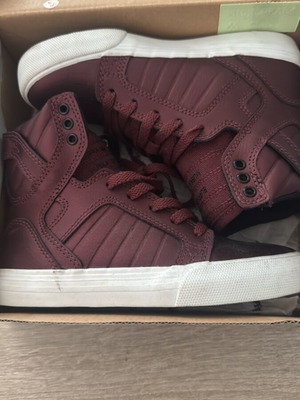 Supra sneakers for boys size 30