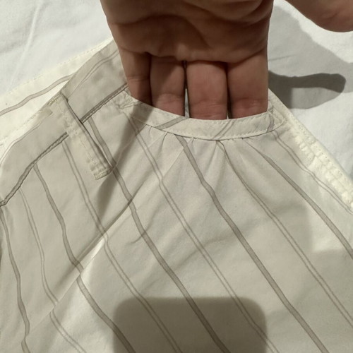 AGGRESSIVE striped white/beige shorts size M