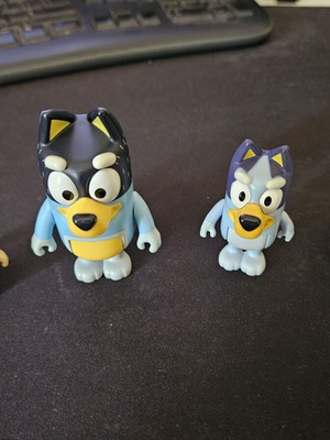 Bluey figures used, set of four Bandit, Bingo, Bluey