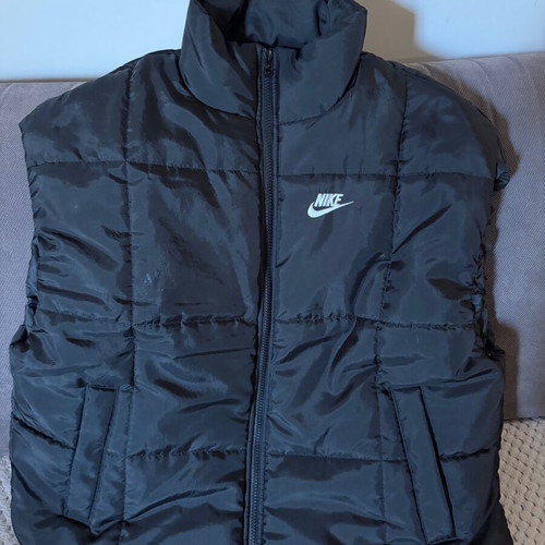 Nike Therma-Fit thermal vest, black, size XS