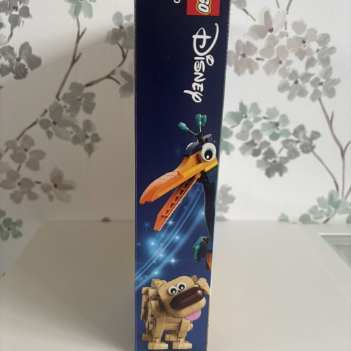 Lego Disney 43290 Kevin & Dug set